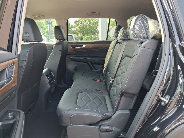 2026 Volkswagen Atlas 6