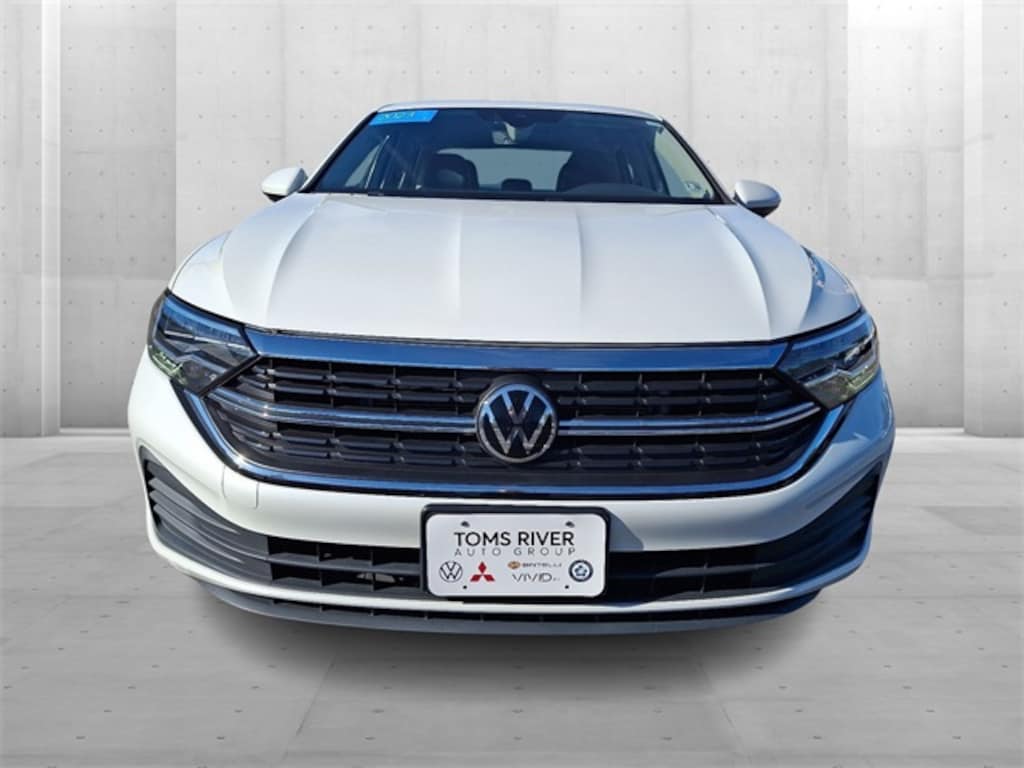 Used 2023 Volkswagen Jetta 1.5T SE Sedan