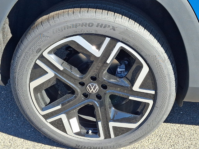 2027 Volkswagen Atlas 5
