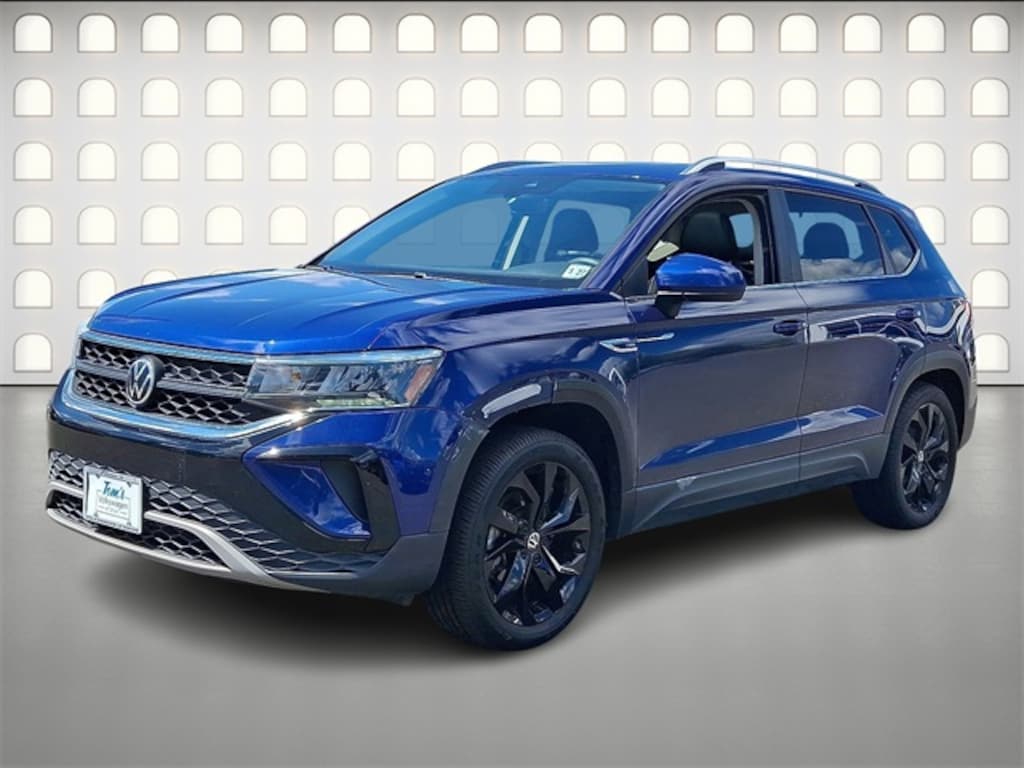 Used 2022 Volkswagen Taos 1.5T SE 4MOTION SUV