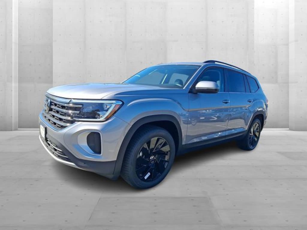New 2026 Volkswagen Atlas SE w/Technology SUV