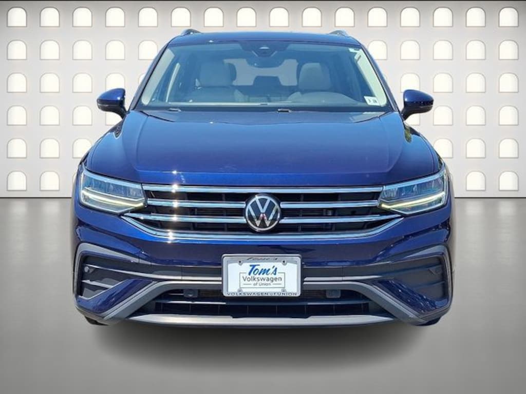Used 2023 Volkswagen Tiguan 2.0T SE SUV