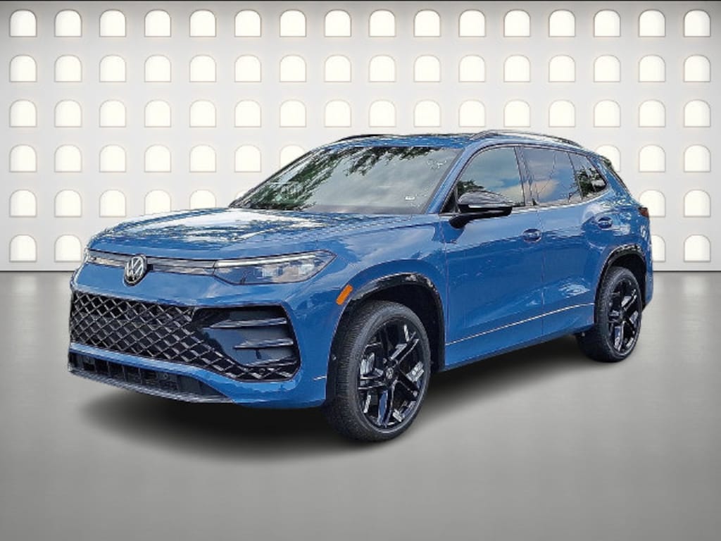 New 2026 Volkswagen Tiguan SE R-Line Black SUV