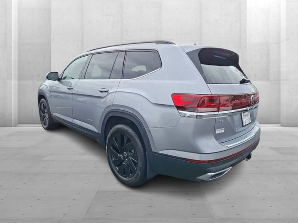 New 2026 Volkswagen Atlas 2.0T SE w/Technology SUV