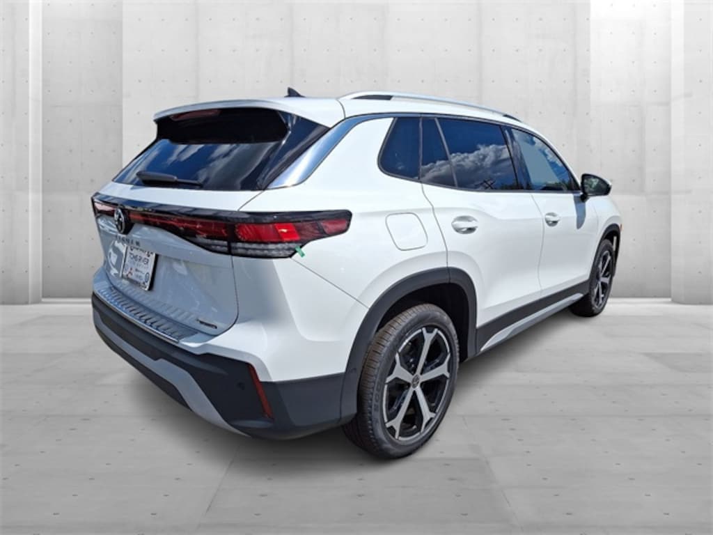 New 2025 Volkswagen Tiguan 2.0T SE SUV