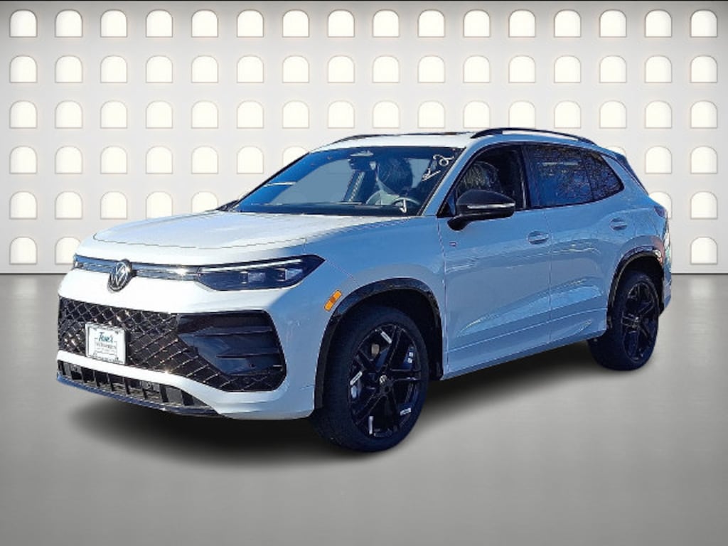 New 2026 Volkswagen Tiguan SE R-Line Black SUV