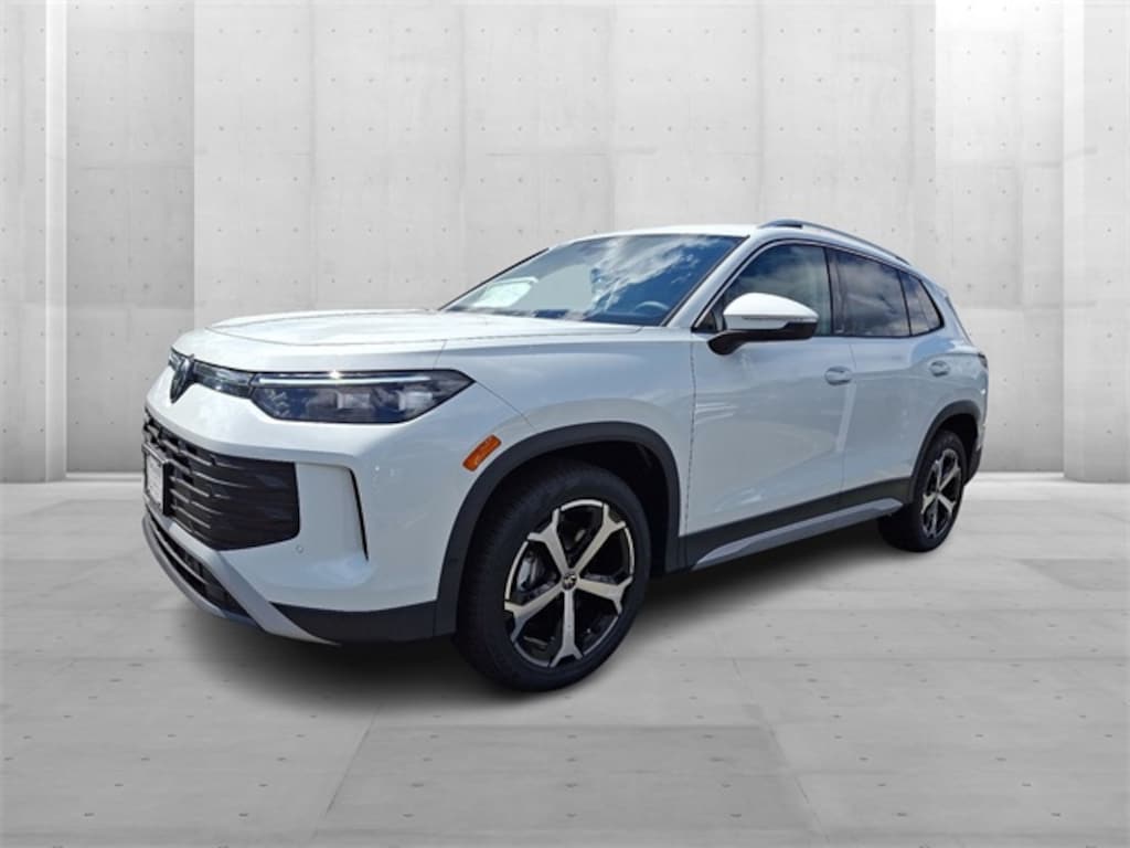 New 2025 Volkswagen Tiguan 2.0T SE SUV