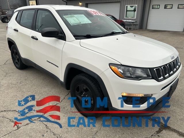 2018 Jeep Compass Sport's photo