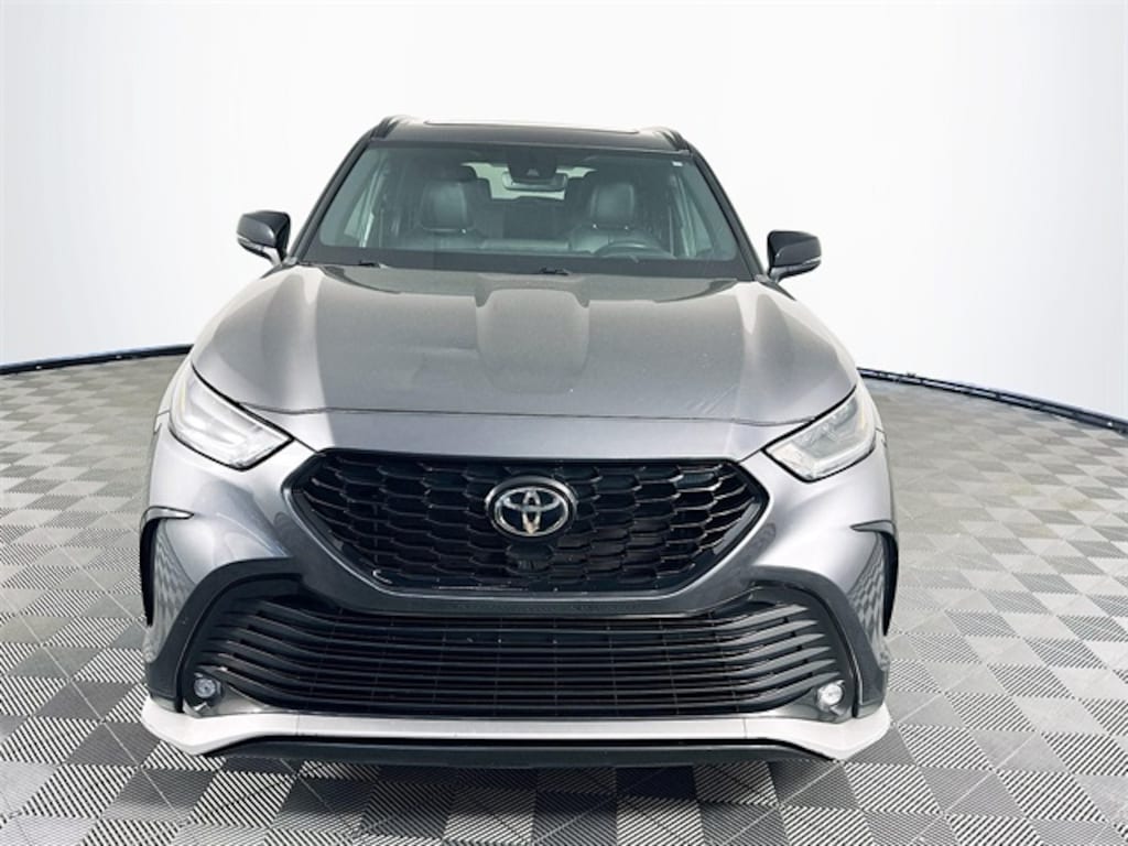 Used 2023 Toyota Highlander XSE SUV