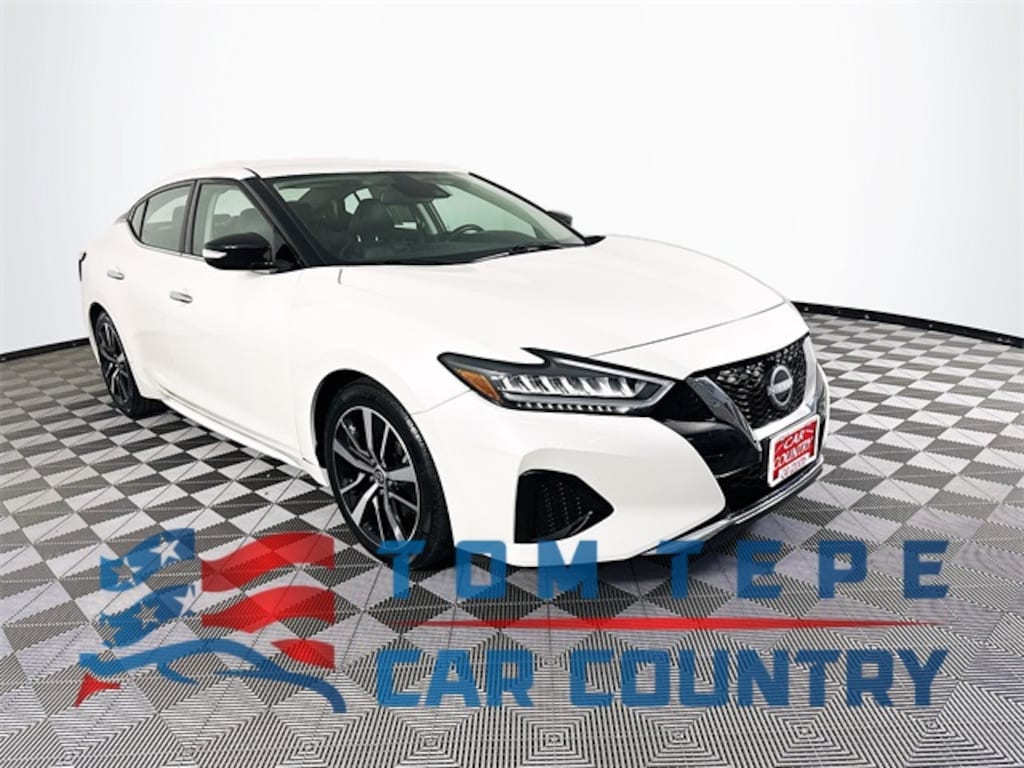 Used 2023 Nissan Maxima SV Sedan