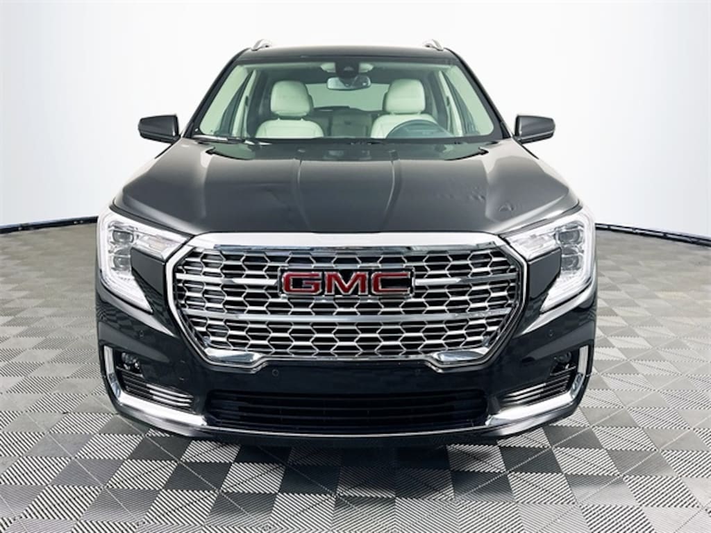Used 2023 GMC Terrain Denali SUV