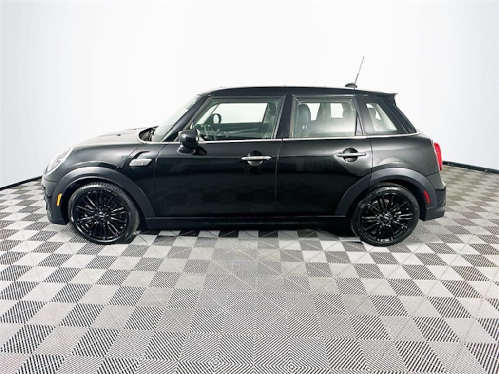 Used 2024 MINI Cooper S Signature Hatchback