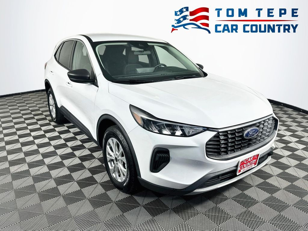 2023 Ford Escape