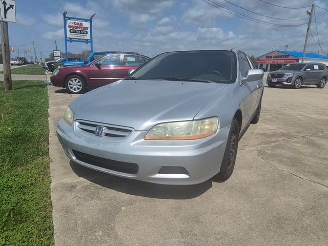 Used 2002 Honda Accord LX with VIN 1HGCG324X2A026890 for sale in Milan, IN