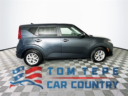 2022 Kia Soul LX Hatchback