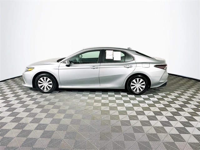 Used 2021 Toyota Camry LE with VIN 4T1C31AK9MU022079 for sale in Milan, IN