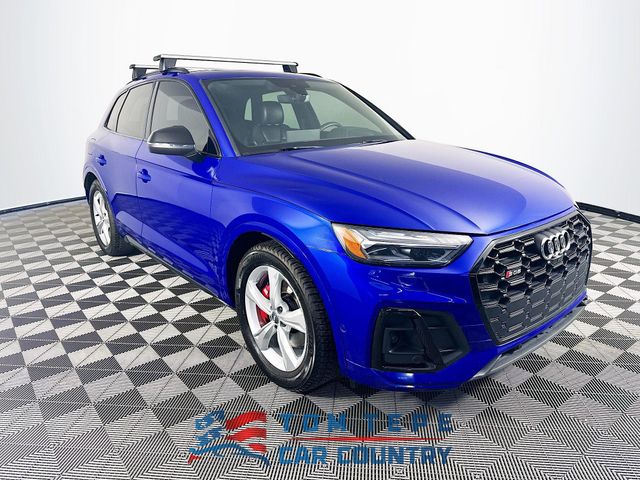 2021 Audi SQ5 Prestige's photo