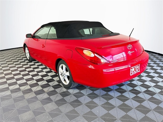 Used 2005 Toyota Camry Solara SE with VIN 4T1FA38P05U060706 for sale in Milan, IN