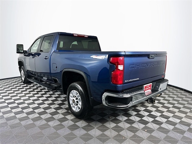 Used 2023 Chevrolet Silverado 2500HD LT with VIN 2GC4YNE77P1713893 for sale in Milan, IN