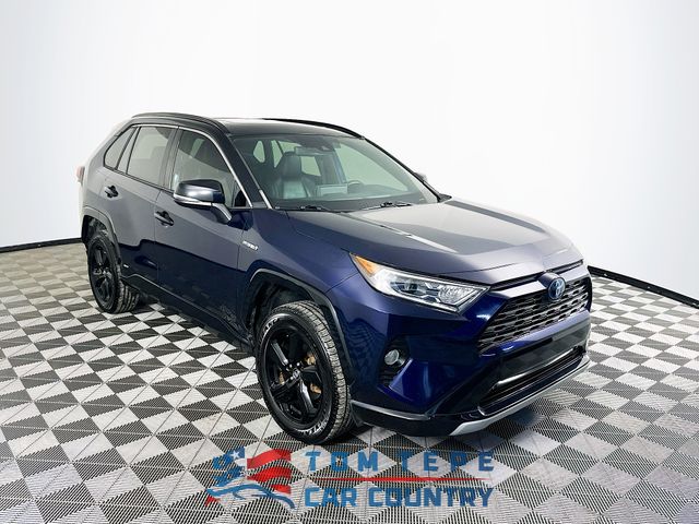 2020 Toyota RAV4 XSE