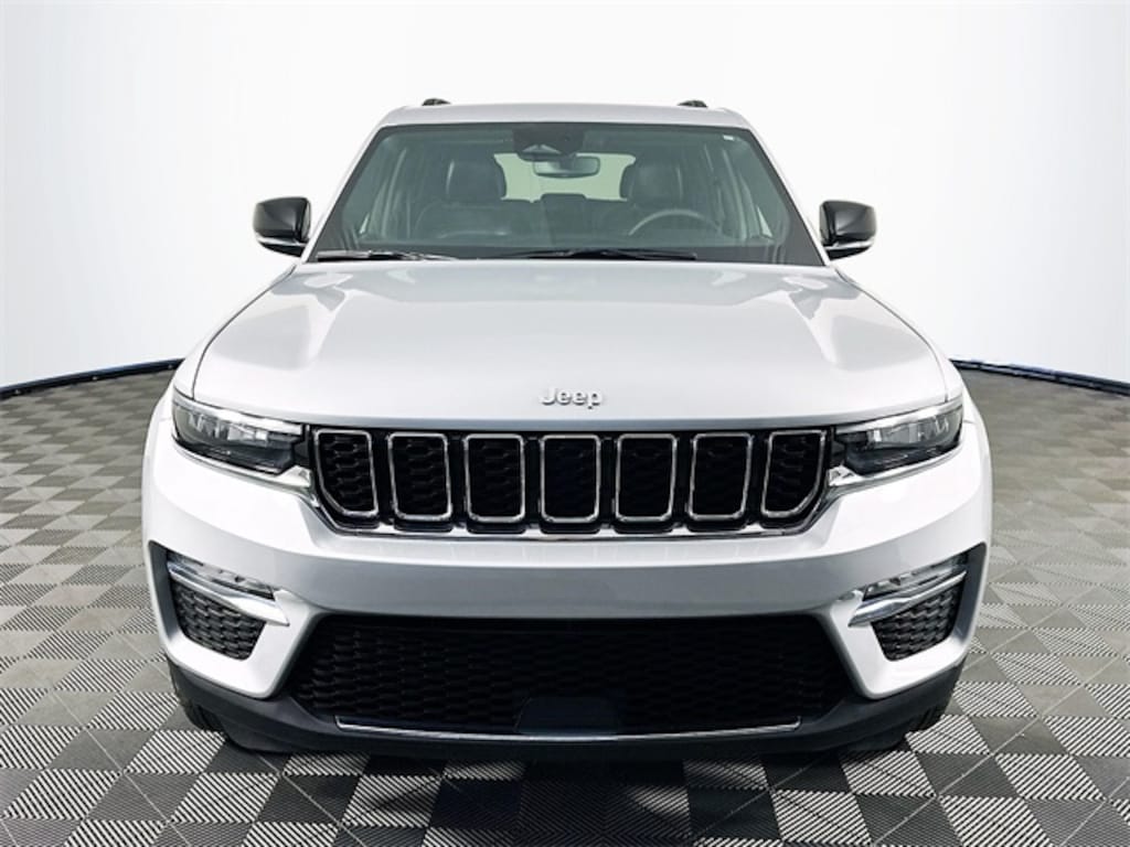 Used 2024 Jeep Grand Cherokee Limited SUV