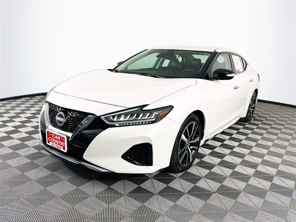 Used 2023 Nissan Maxima SV Sedan