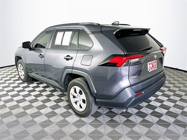 Used 2019 Toyota RAV4 LE with VIN 2T3H1RFV3KW032284 for sale in Milan, IN