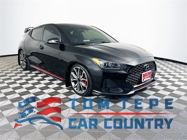 2019 Hyundai Veloster Ultimate's photo