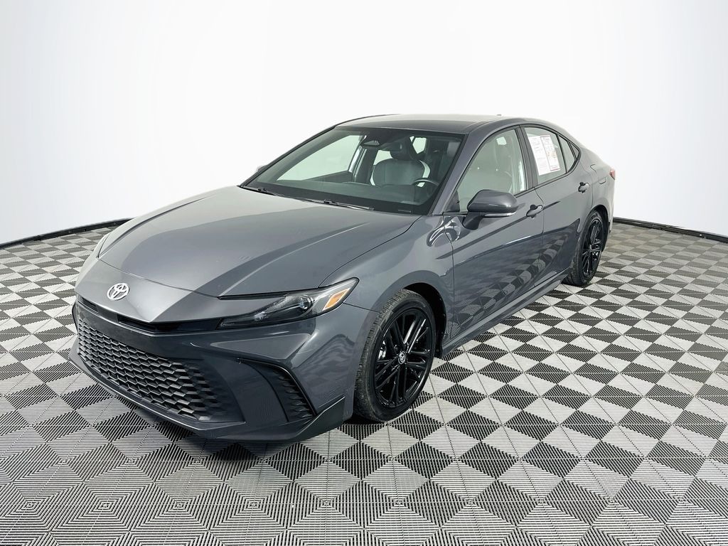 Used 2025 Toyota Camry SE Sedan