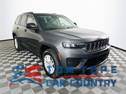 2023 Jeep Grand Cherokee Laredo SUV