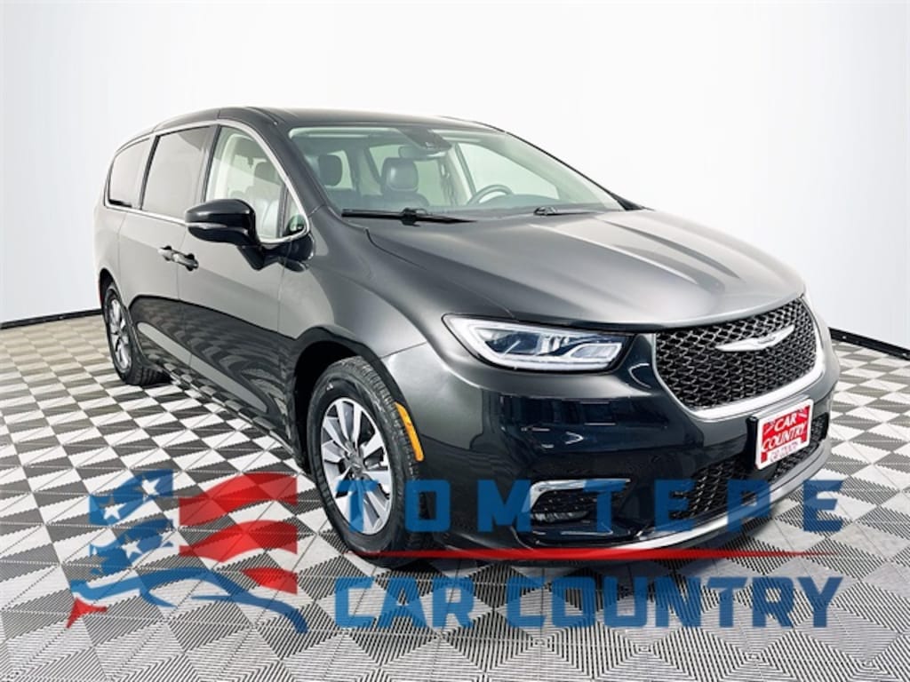 Used 2024 Chrysler Pacifica Hybrid Select Minivan/Van