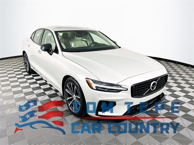 2022 Volvo S60
