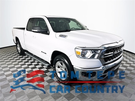 2022 Ram 1500 Big Horn/Lone Star Truck
