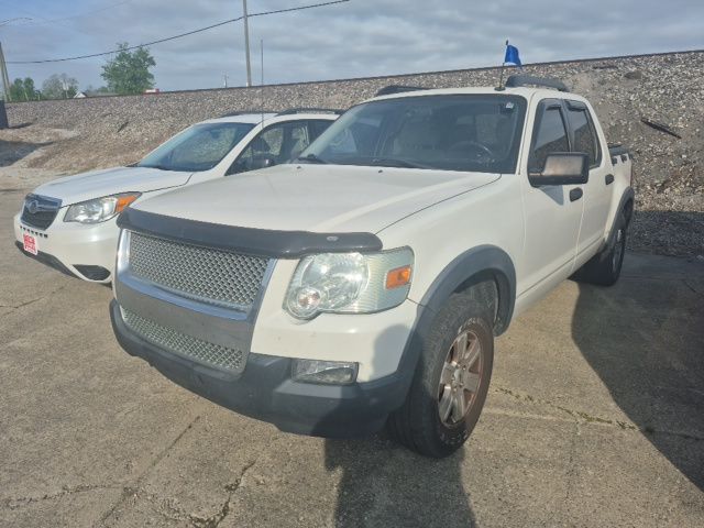 Used 2008 Ford Explorer Sport Trac XLT with VIN 1FMEU51E68UA19735 for sale in Milan, IN