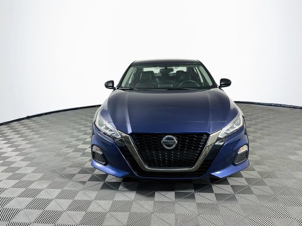 Used 2019 Nissan Altima SR with VIN 1N4BL4CV2KC169913 for sale in Milan, IN