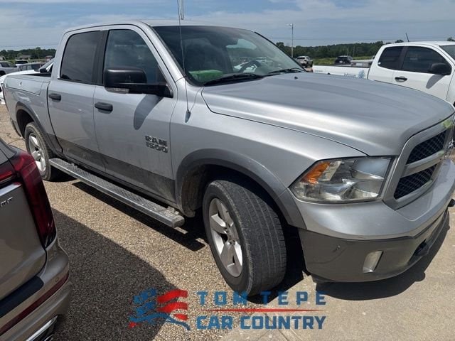 2013 RAM 1500 SLT 4x4 Crew Cab's photo