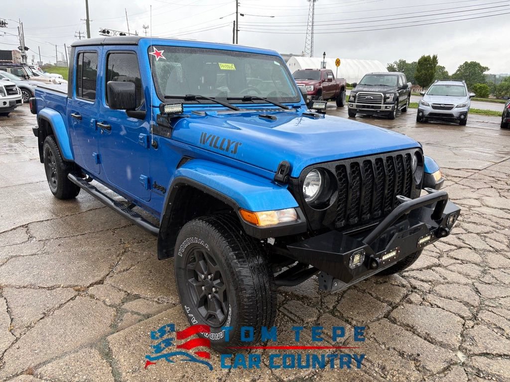 2021 Jeep Gladiator WILLYS SPORT's photo