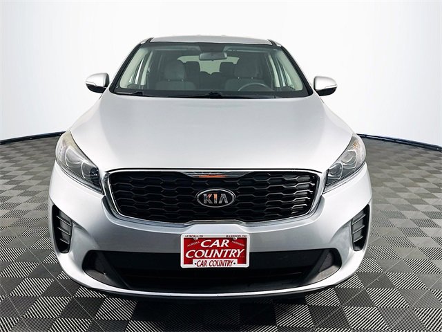 Used 2019 Kia Sorento LX with VIN 5XYPGDA57KG443688 for sale in Milan, IN