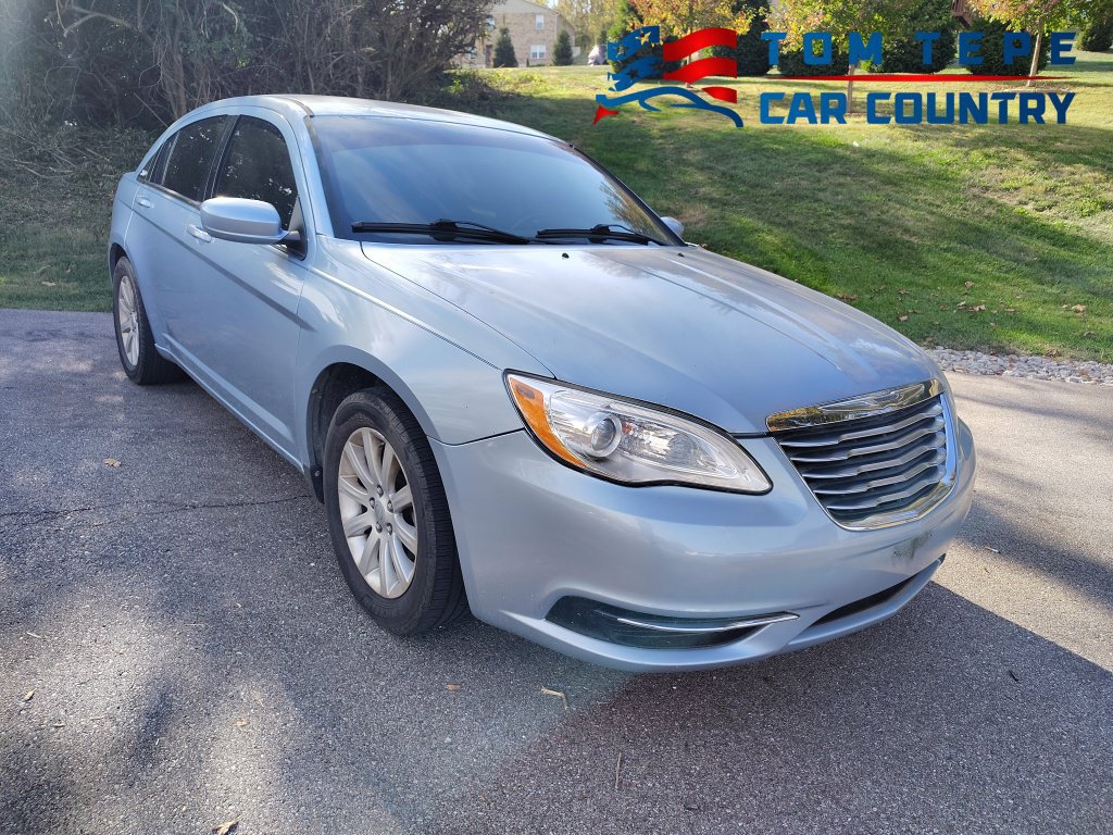 2013 Chrysler 200