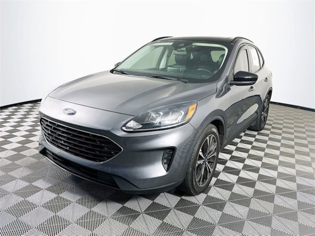 Used 2021 Ford Escape SE