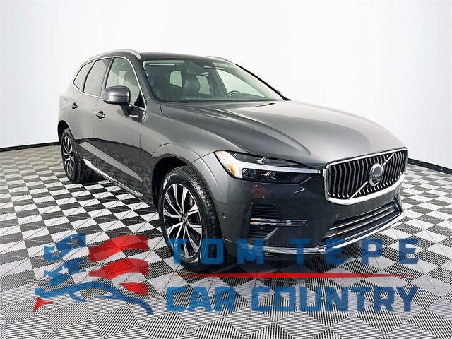 2023 Volvo XC60 Plus's photo