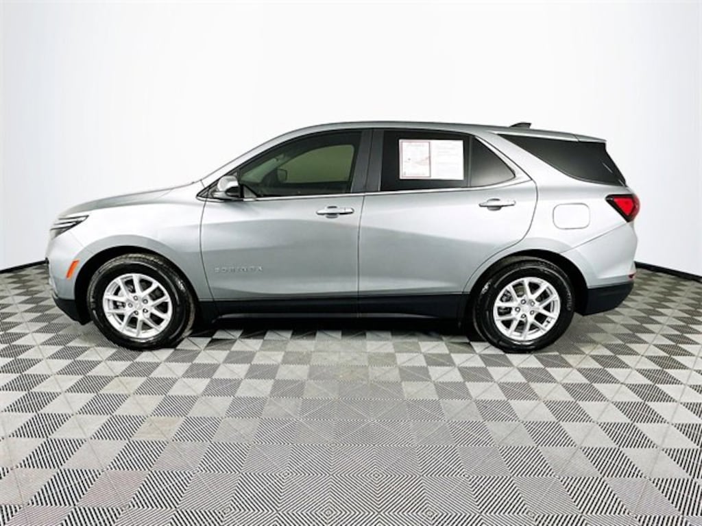 Used 2023 Chevrolet Equinox LT SUV
