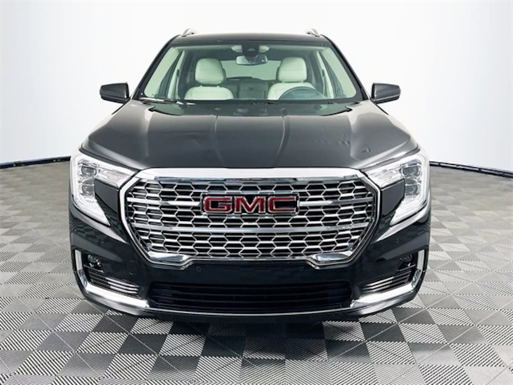 Used 2023 GMC Terrain Denali SUV