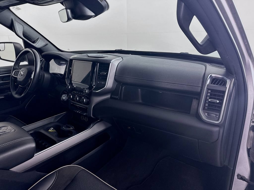 2024 RAM Ram 1500 Pickup Laramie - Photo 16
