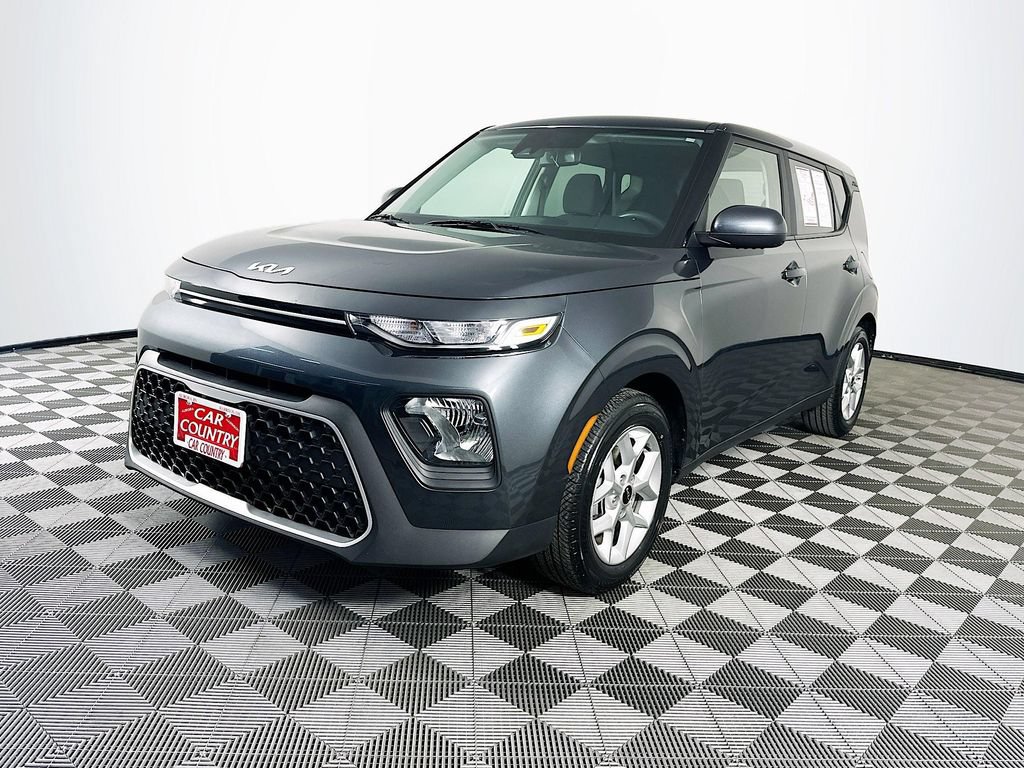 2022 Kia Soul LX - Photo 21