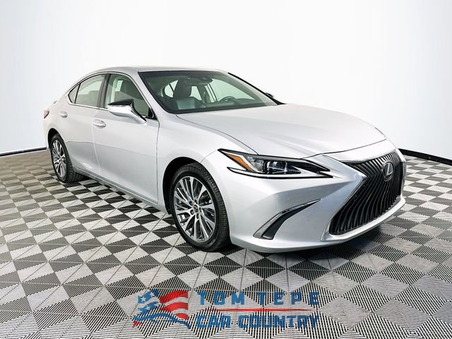 2021 Lexus ES 350 250 AWD's photo