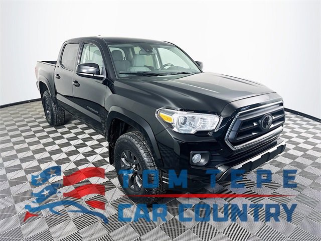 2023 Toyota Tacoma SR5's photo