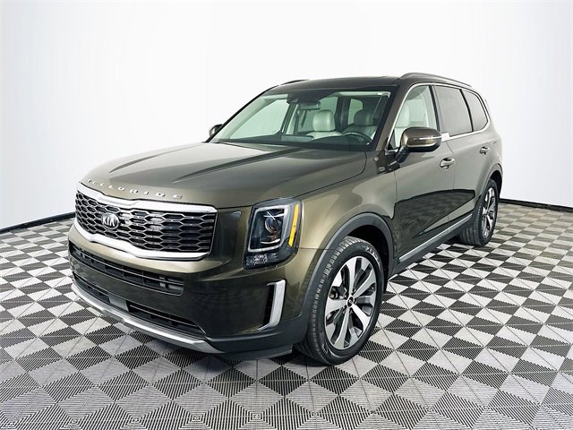 Used 2020 Kia Telluride S with VIN 5XYP64HC7LG018769 for sale in Milan, IN