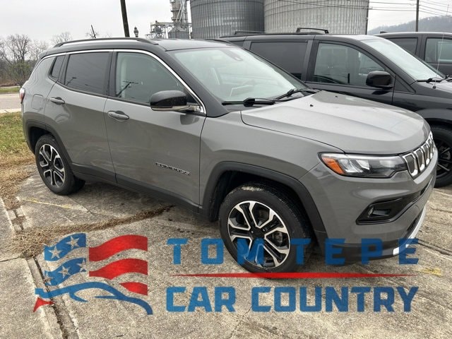 2022 Jeep Compass Limited's photo