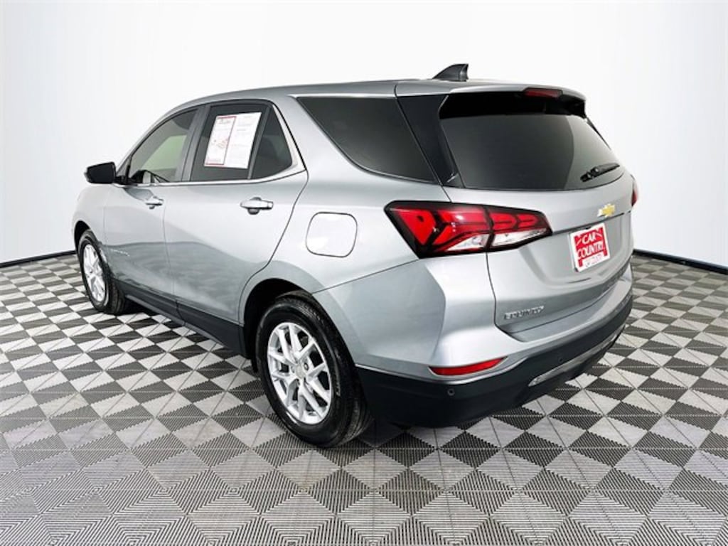 Used 2023 Chevrolet Equinox LT SUV